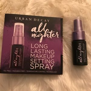 Urban Decay All Nighter Travel Size Setting Spray